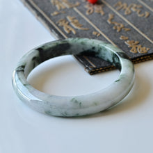 Natural Jade Bangle Round Jadeite Bangle