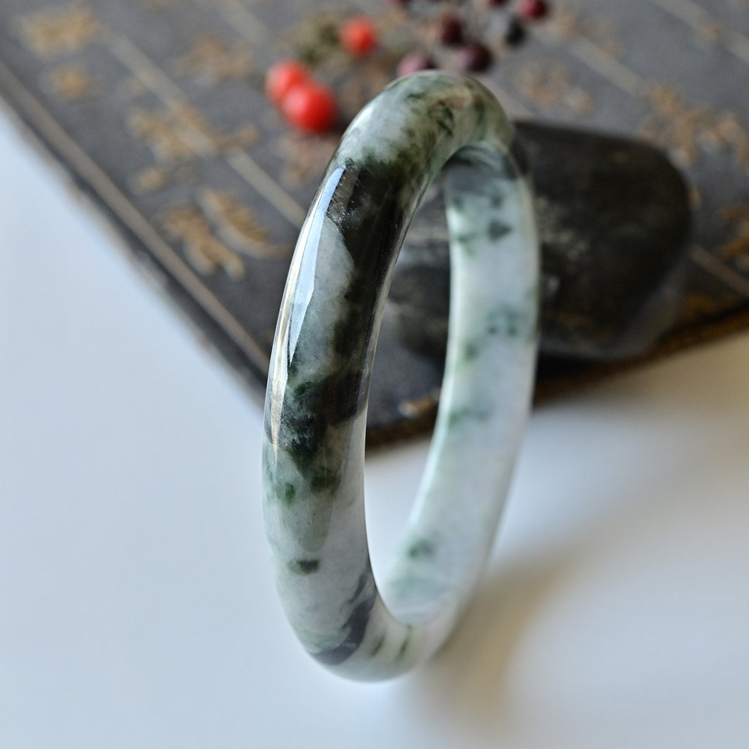 Natural Jade Bangle Round Jadeite Bangle