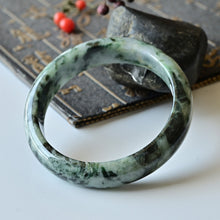 Natural Jade Bangle Round Jadeite Bangle