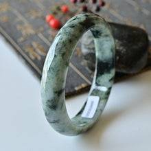 Natural Jade Bangle Round Jadeite Bangle