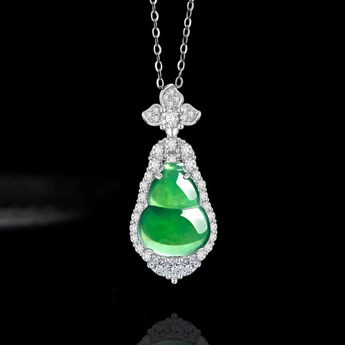 Natural Jade Pendant Hulu Jadeite Pendant