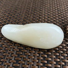 Natural Kunlun Jade Rough Nephrite Raw