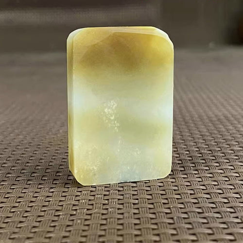 Natural Kunlun Jade Rough Nephrite Raw
