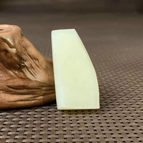Natural Kunlun Jade Rough Nephrite Raw