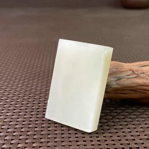 Natural Kunlun Jade Rough Nephrite Raw