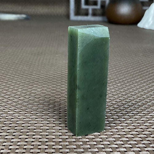 Natural Kunlun Jade Rough Nephrite Raw