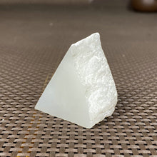 Natural Kunlun Jade Rough Nephrite Raw