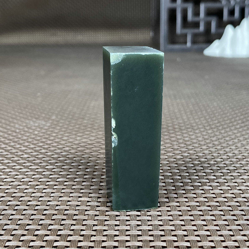 Natural Kunlun Jade Rough Nephrite Raw