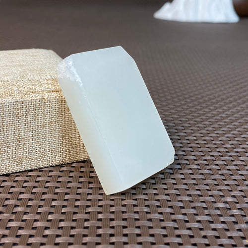Natural Kunlun Jade Rough Nephrite Raw