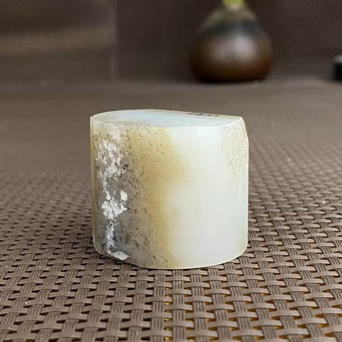 Natural Siberian Jade Rough Nephrite Raw