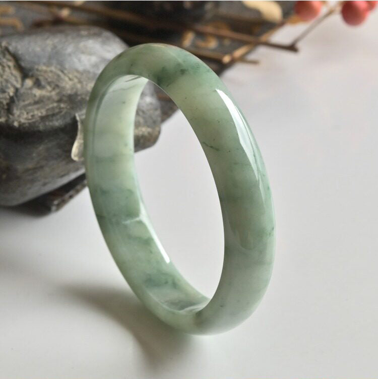 Natural Jade Bangle Oval Jadeite Bangle