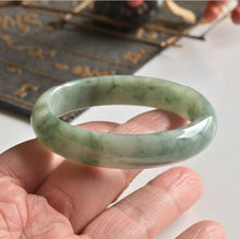 Natural Jade Bangle Oval Jadeite Bangle