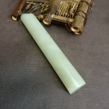 Natural Kunlun Jade Rough Nephrite Raw (240g, 15x2.6cm)