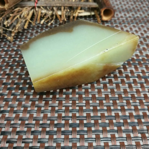 Natural Kunlun Jade Rough Nephrite Raw