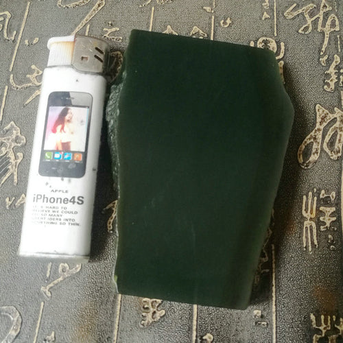 Natural jade rough nephrite raw stone Chinese Kunlun jade