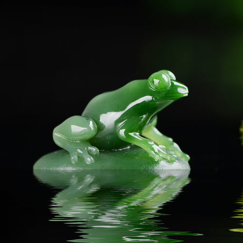 Natural jade carving nephrite collectibles Russia Siberian jade