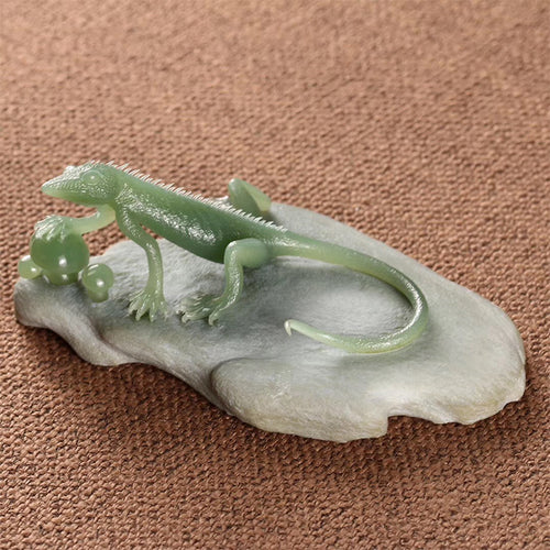 Natural jade carving Chinese Kunlun nephrite jade collectibles