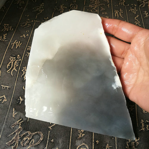 Natural jade rough nephrite raw stone Chinese Kunlun jade