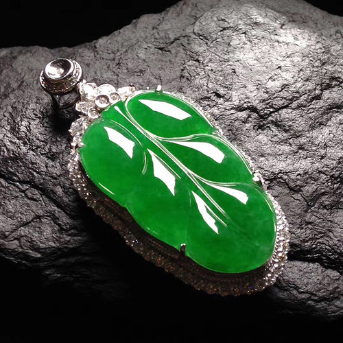 Natural Jade Pendant Jadeite Gold Pendant