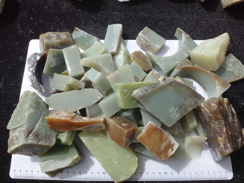 Natural jade rough nephrite raw stone Chinese Kunlun jade