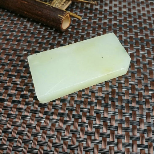 Natural Kunlun Jade Rough Nephrite Raw