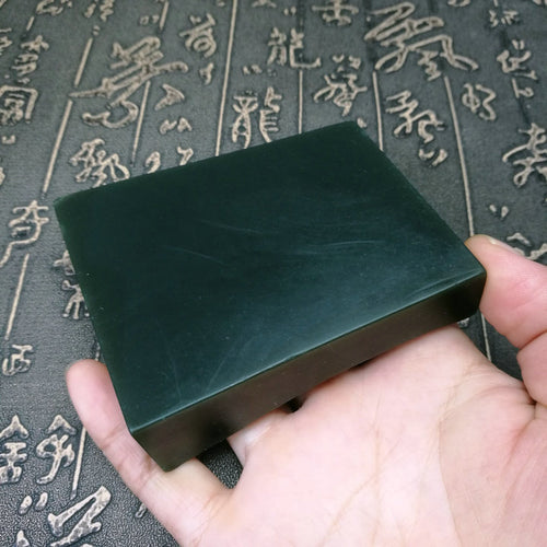 Natural jade rough nephrite raw stone Chinese Kunlun jade