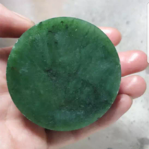 Natural Siberian Jade Rough Russia nephrite Raw (200g, 61X61X20mm)