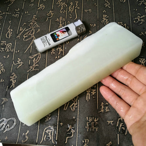 Natural jade rough nephrite raw stone Chinese Kunlun jade