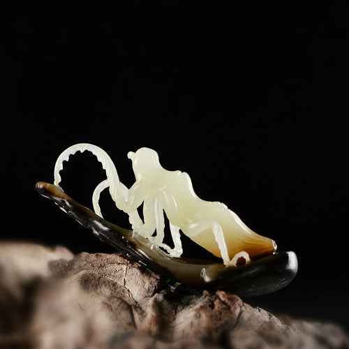 Natural jade carving nephrite collectibles Chinese Kunlun jade