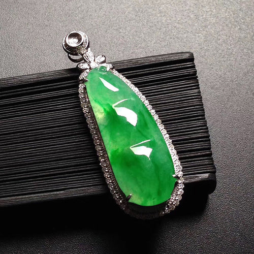 Natural Jade Pendant Jadeite Gold Pendant