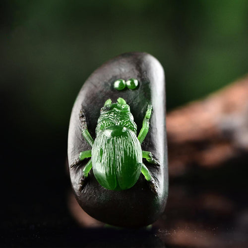 Natural jade carving nephrite collectibles Russia Siberian jade