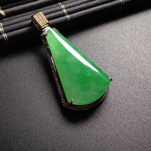 Natural Jade Pendant Jadeite Gold Pendant