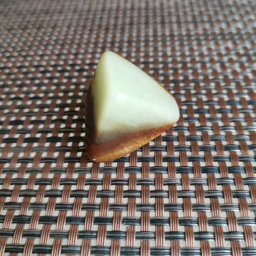 Natural Kunlun Jade Rough Nephrite Raw