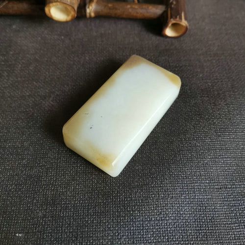 Natural Kunlun Jade Rough Nephrite Raw