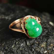 Natural jade ring gold jadeite gourd ring