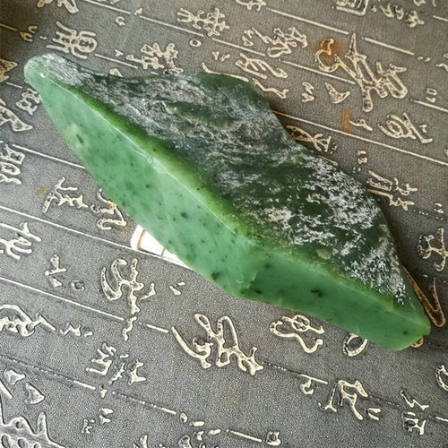 Natural Kunlun Jade Rough Nephrite Raw