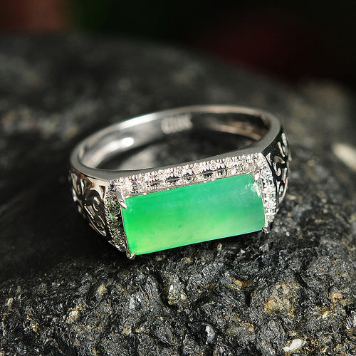 Natural jade ring gold jadeite ring