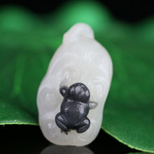 Natural jade carving nephrite collectibles Chinese Kunlun jade