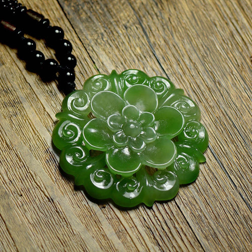 Natural jade carving nephrite collectibles Russia Siberian jade