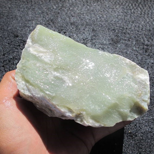 Natural jade rough nephrite raw stone Chinese Kunlun jade
