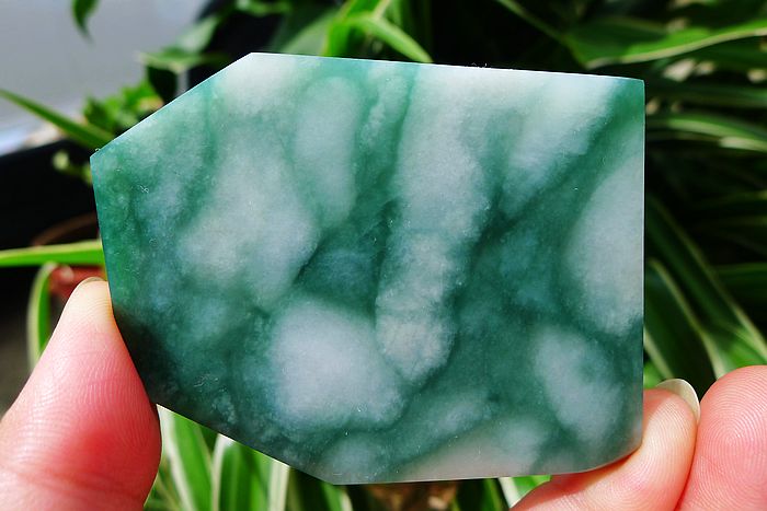 Natural Jade Rough Jadeite Raw (73g,6.9X5.3X0.6cm)