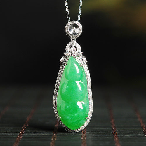 Natural jade pendant jadeite gold pendant necklace