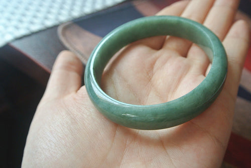 Natural Jade Bangle Jadeite Bangle Internal Diameter 53.5mm BER113
