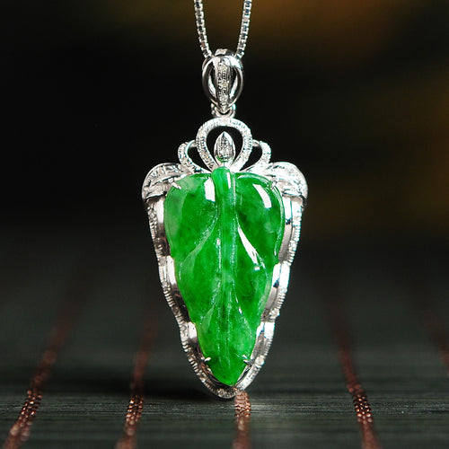 Natural jade pendant jadeite gold pendant necklace
