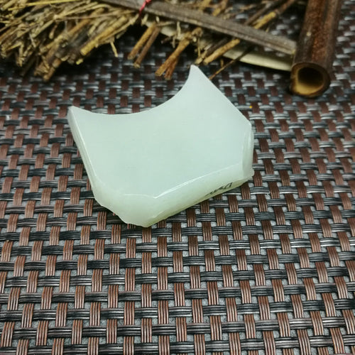 Natural Kunlun Jade Rough Nephrite Raw