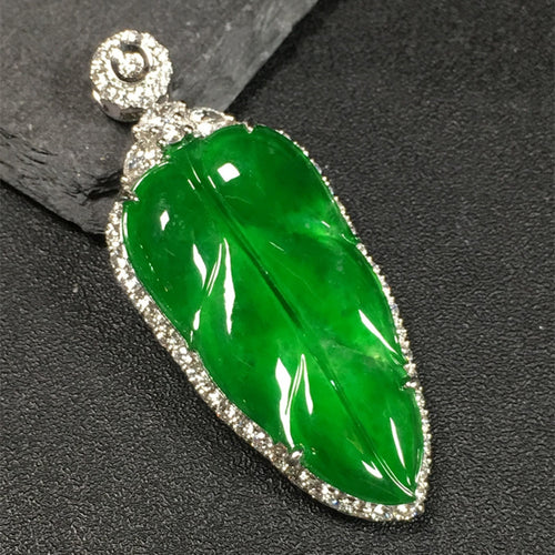 Natural Jade Pendant Jadeite Gold Pendant