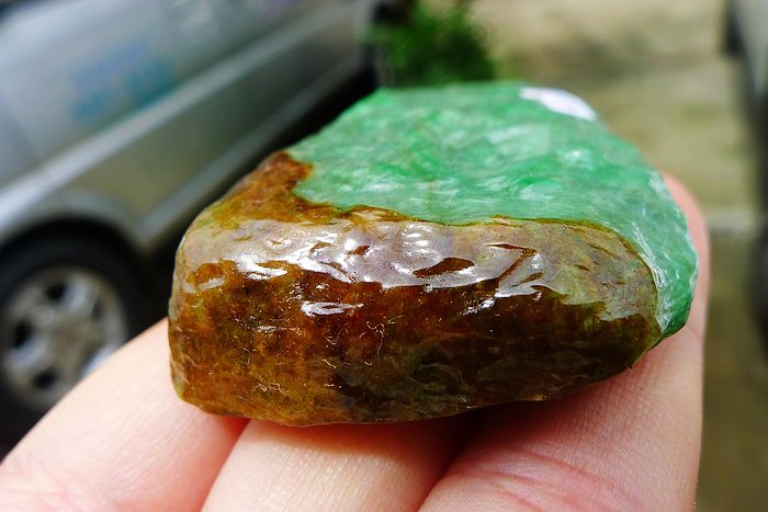 Natural Jade Rough Jadeite Raw (77g,6.7X4.4X1.4cm)