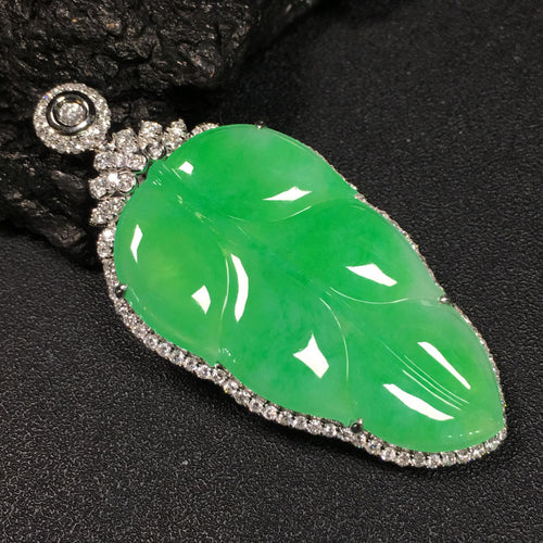 Natural Jade Pendant Jadeite Gold Pendant