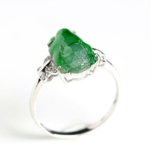 Natural jade ring gold jadeite toad ring