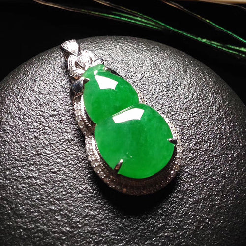 Natural Jade Pendant Jadeite Gold Pendant